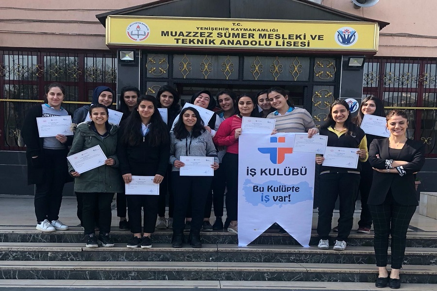 Diyarbakır'da İş Kulübü Eğitimlerimiz İle Desteğe Devam
