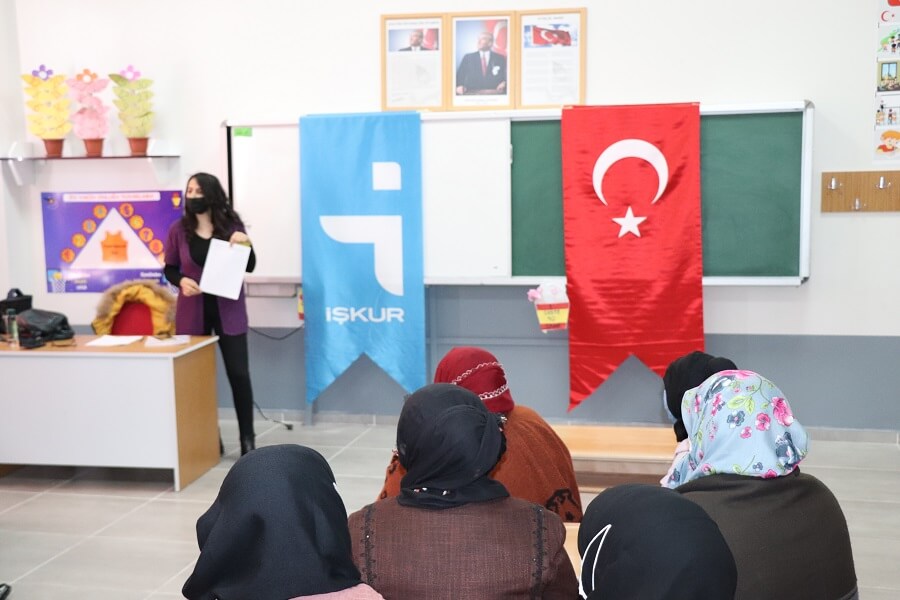 Ağrı'da Mesleki Eğitim Kursu Başlattık