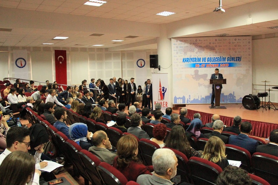 Kütahya'da “Kariyerim ve Geleceğim Günleri” Etkinliği Düzenledik