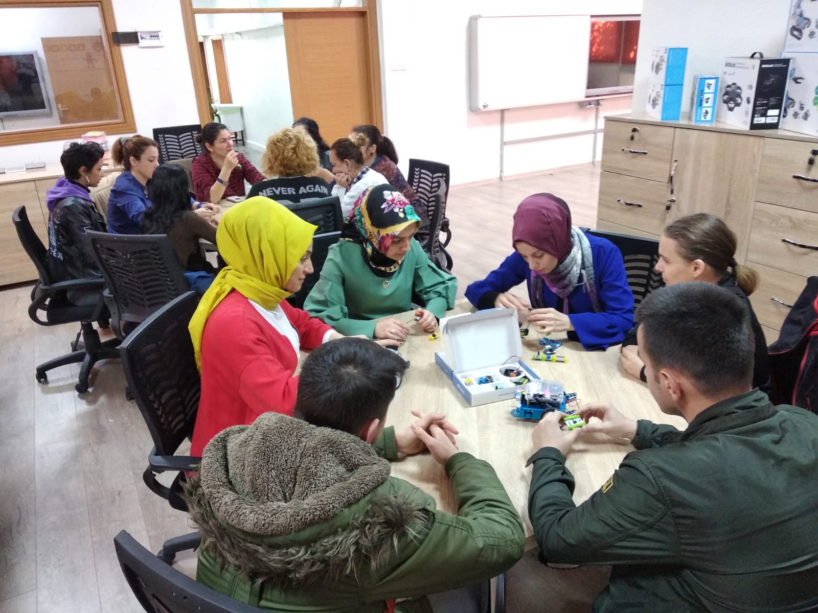 Zonguldak’ta Robotik Kodlama Ve STEM (Robot Uygulamaları)  Kursu Düzenledik