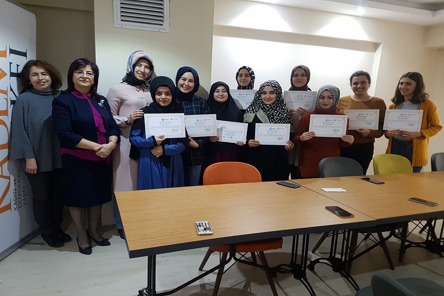 Zonguldak'ta İş Kulübü Eğitimleri İle Gençleri Geleceğe Hazırlıyoruz