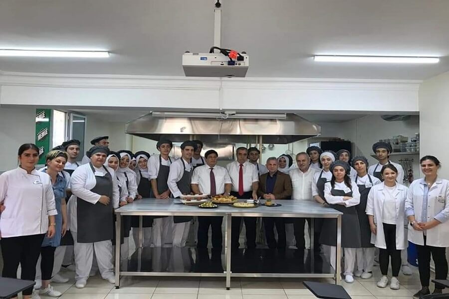 Samsun'da Mesleki Eğitim Kurslarımızı Ziyaret Ettik